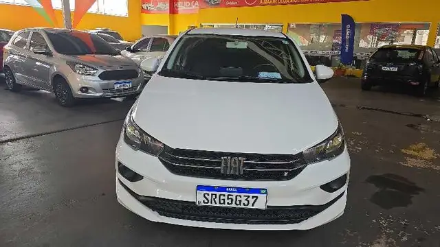 Carro Fiat Cronos 2024 Drive 1.3