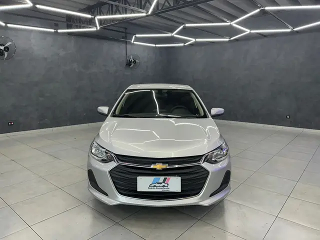 Carro Chevrolet Onix Plus 2021 1.0 LT (Flex)