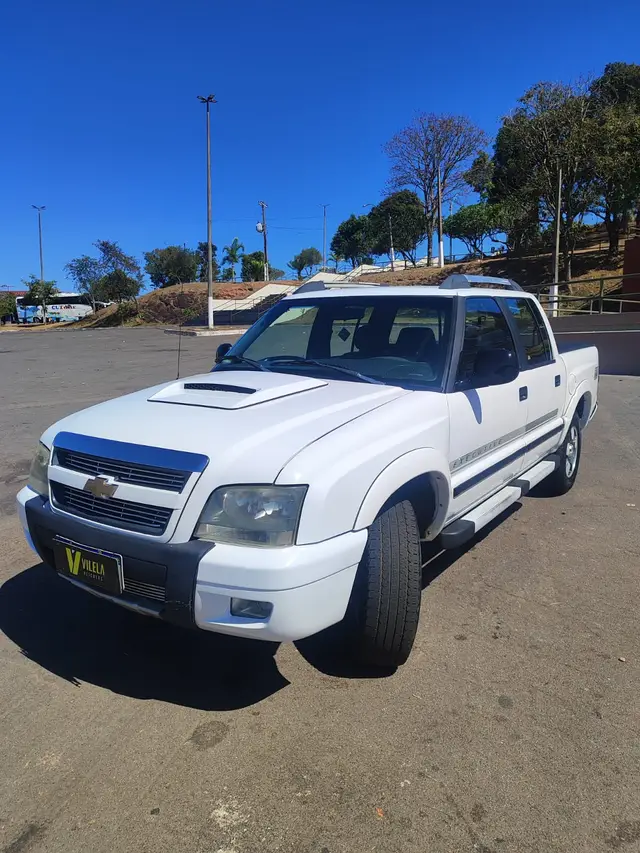 Carro Chevrolet S10 Cabine Dupla 2011 S10 Executive 4x2 2.4 (Flex) (Cab Dupla)