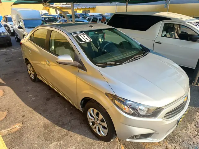 Carro Chevrolet Prisma 2018 1.4 LT SPE/4