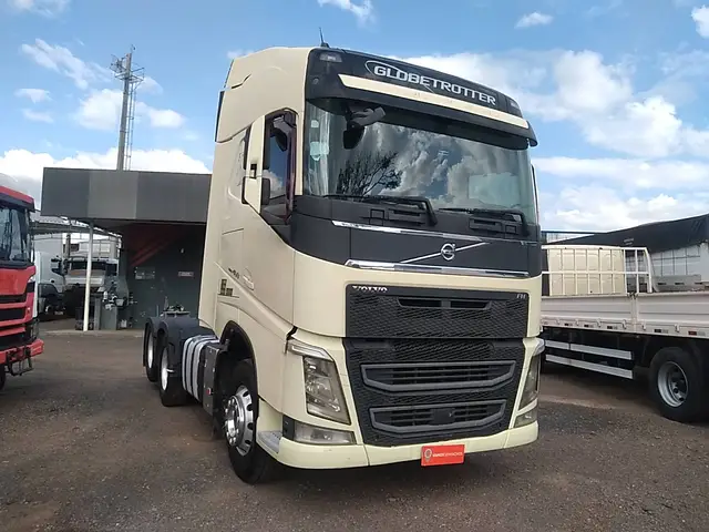 Caminhão Volvo FH 460 2019 6X2