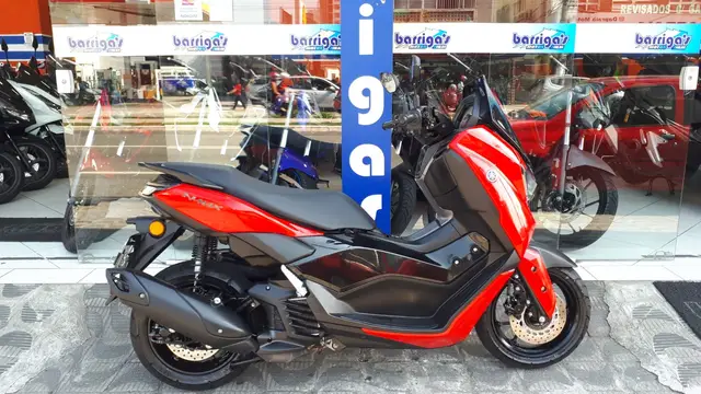 Moto Yamaha NMax 2025 Connected 160 ABS