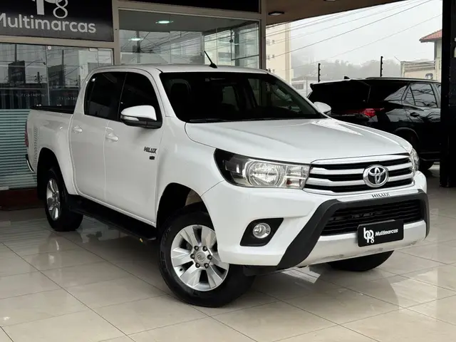 Carro Toyota Hilux Cabine Dupla 2017 Hilux 2.7 SR CD 4x2 (Flex) (Aut)