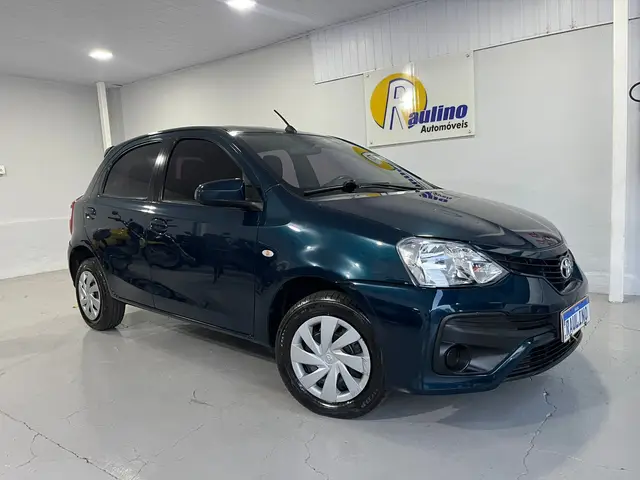 Carro Toyota Etios 2018 XS 1.5 (Aut) (Flex)