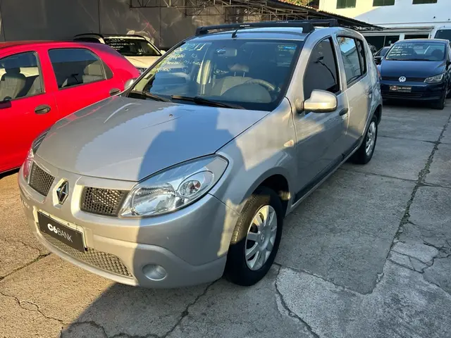 Carro Renault Sandero 2011 Expression 1.0 16V (flex)
