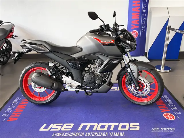 Moto Yamaha Fazer FZ15 2025 Connected