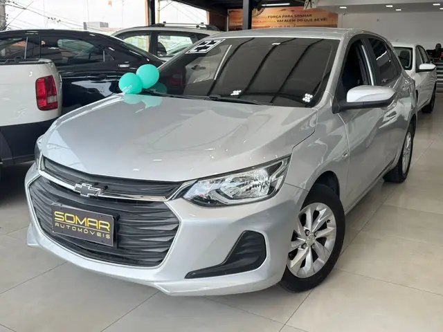 Carro Chevrolet Onix 2023 LT 1.0