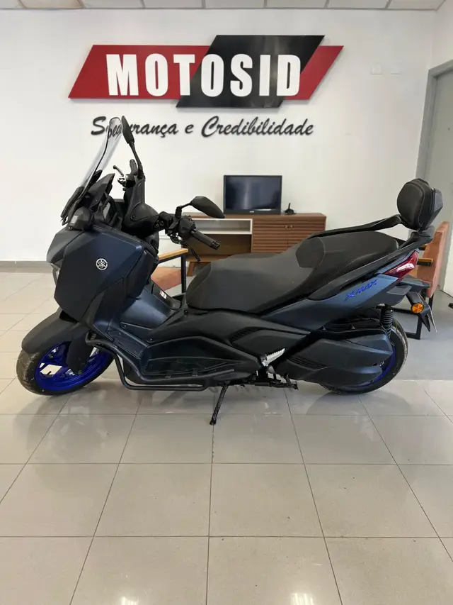 Moto Yamaha XMax 2025 250 Connected