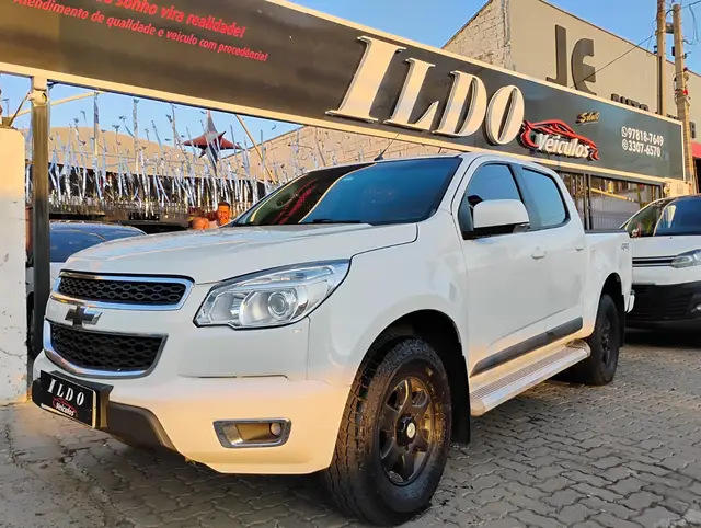 Carro Chevrolet S10 Cabine Dupla 2013 S10 2.8 CTDI LT 4WD (Cabine Dupla)