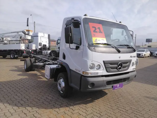 Caminhão Mercedes-Benz Accelo 2021 1016/39 C.EST