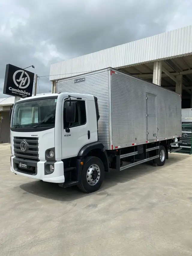 Caminhão Volkswagen 17.230 2023 E Constellation 2p (diesel)(E5)