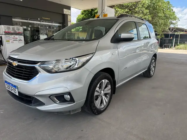 Carro Chevrolet Spin 2023 Premier 1.8 (Aut.)