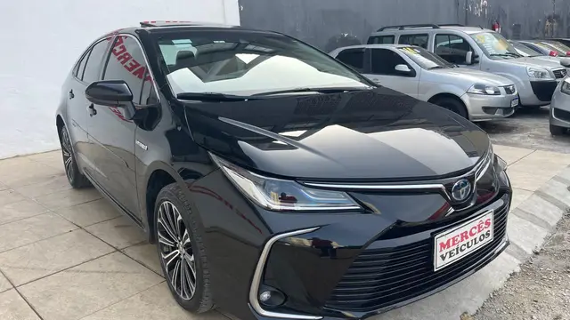 Carro Toyota Corolla 2023 Altis Hybrid Premium 1.8 Flex