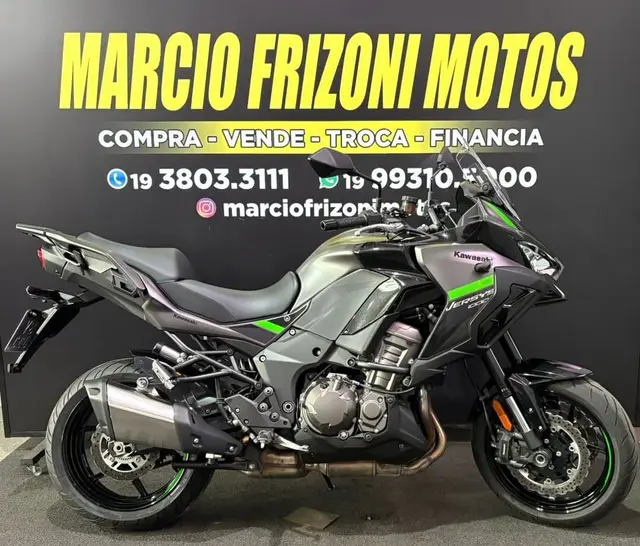 Moto Kawasaki Versys 2024 1000