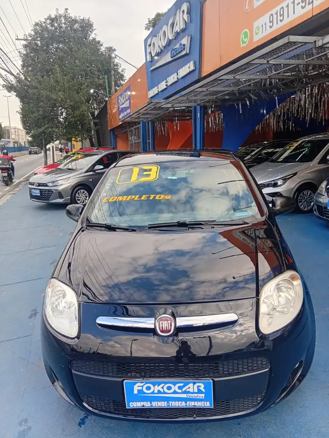 Carro Fiat Palio 2013 Attractive 1.0 8V (Flex)