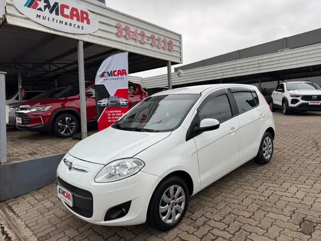 Carro Fiat Palio 2015 Attractive 1.4 Evo (Flex)