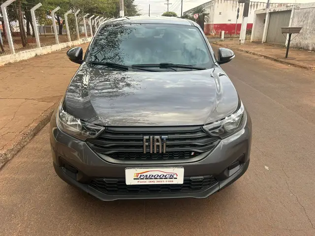 Carro Fiat Strada 2025 Freedom 1.3 Flex 8V CD