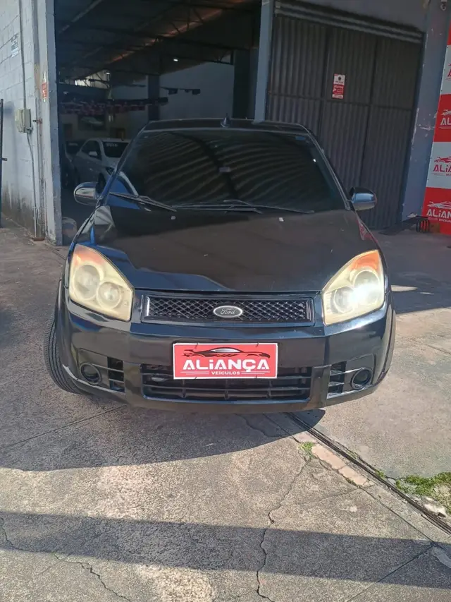 Carro Ford Fiesta Hatch 2008 First 1.0 (Flex)