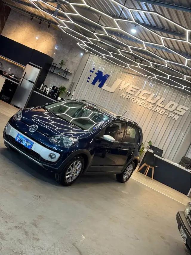 Carro Volkswagen Up! 2015 1.0 12v E-Flex cross up!