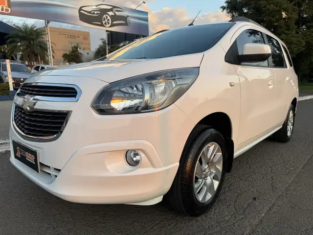 Carro Chevrolet Spin 2013 LTZ 7S 1.8 (Flex) (Aut)