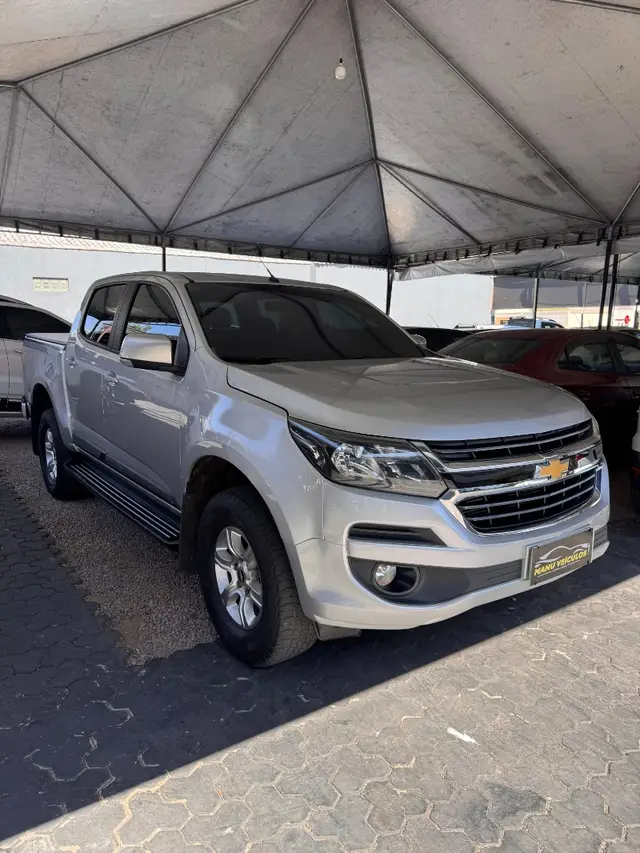 Carro Chevrolet S10 Cabine Dupla 2017 S10 2.8 CTDI LT 4x2 (Cabine Dupla)
