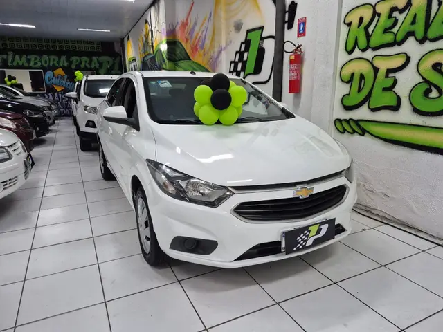 Carro Chevrolet Prisma 2018 1.4 LT SPE/4