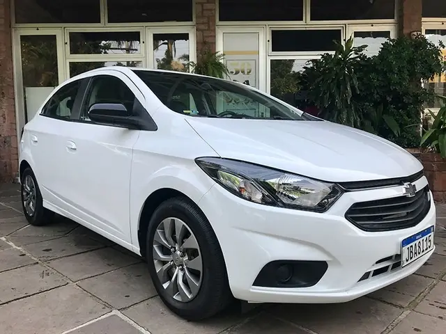 Carro Chevrolet Onix 2021 1.0 (Flex)