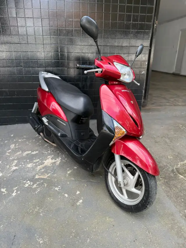 Moto Honda LEAD 2013 110