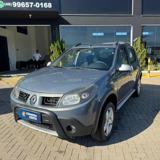Carro Renault Sandero Stepway 2011 1.6 16V (Flex)