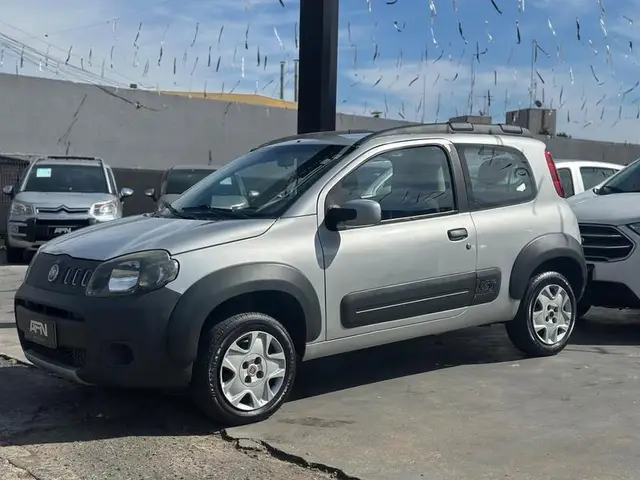 Carro Fiat Uno 2012 Way 1.4 8V (Flex) 2p
