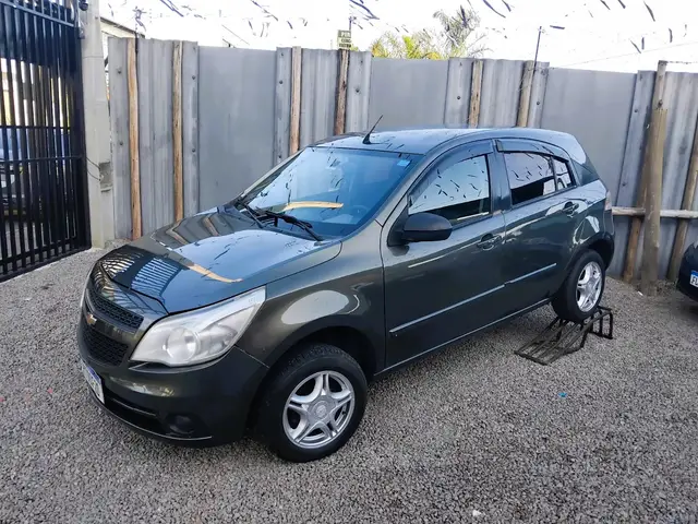 Carro Chevrolet Agile 2010 LTZ 1.4 8V (Flex)