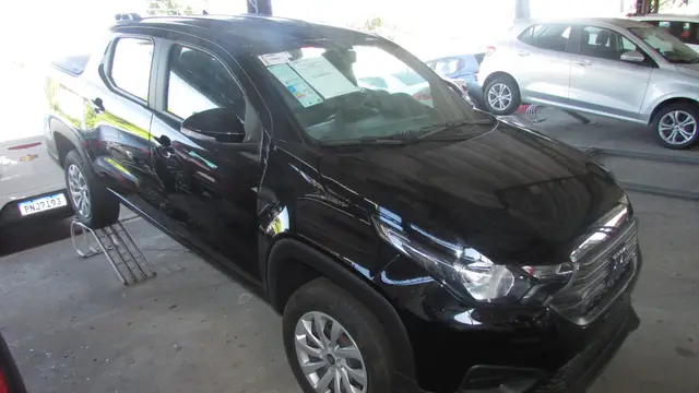 Carro Fiat Strada 2025 Freedom 1.3 Flex 8V CD