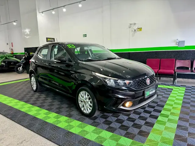 Carro Fiat Argo 2018 Precision 1.8 E.Torq (Flex)