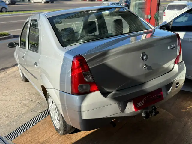 Carro Renault Logan 2009 Expression 1.6 8V Hi-Torque (flex)