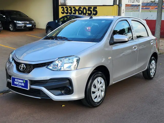 Carro Toyota Etios 2018 X 1.3 (Flex)