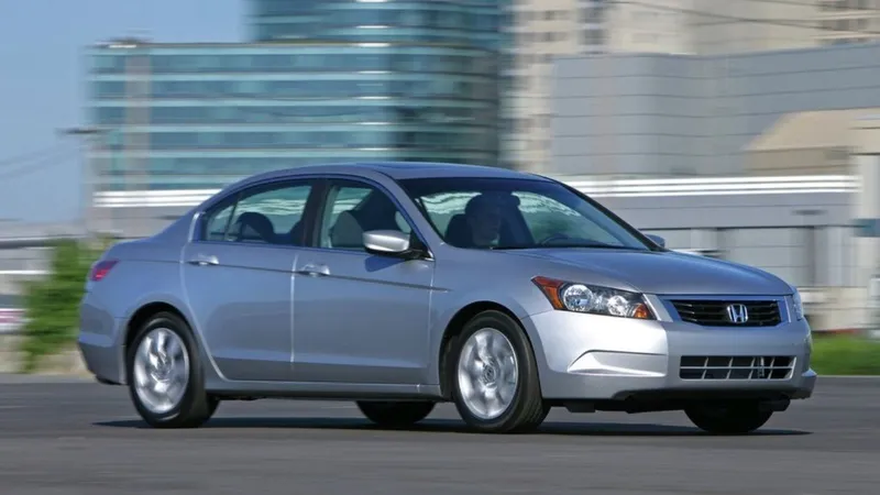 5 carros para quem quer andar de “nave” por até R$ 50 mil