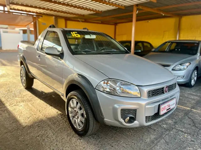 Carro Fiat Strada 2016 Working 1.4 (Flex)
