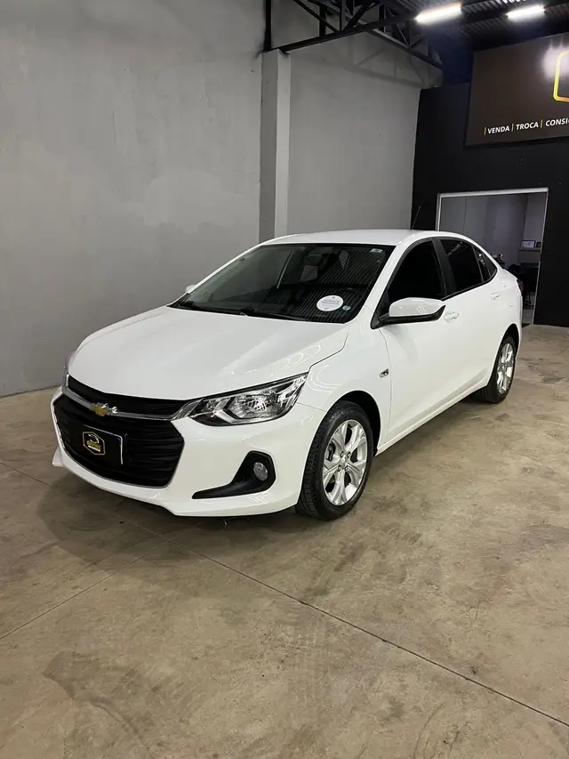 Carro Chevrolet Onix Plus 2023 LTZ 1.0 Turbo (Aut.)
