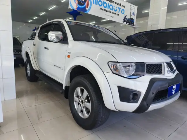 Carro Mitsubishi L200 Triton Sport 2012 HPE 4x4 3.2 DI-D (Aut)