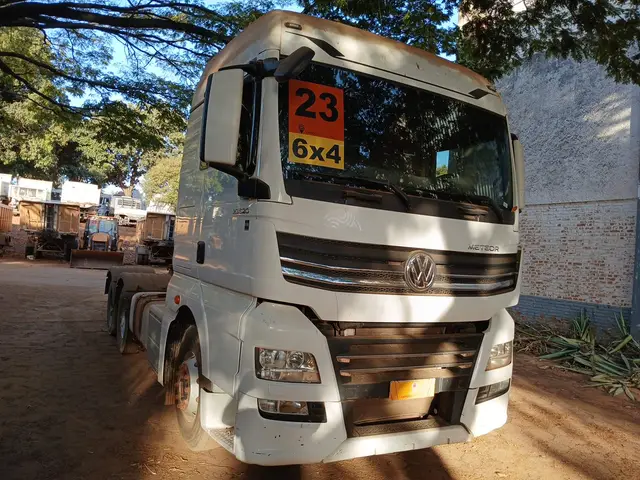 Caminhão Volkswagen 29.520 2023 Meteor 29.520 6x4 2p (diesel)(E5)