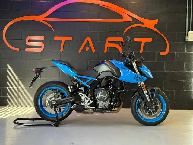 Moto Suzuki GSX-8S 2025 776 cc