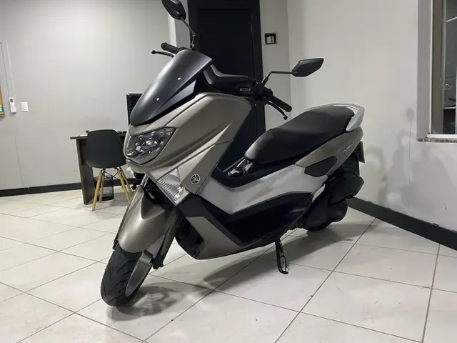 Moto Yamaha NMax 2017 160 ABS