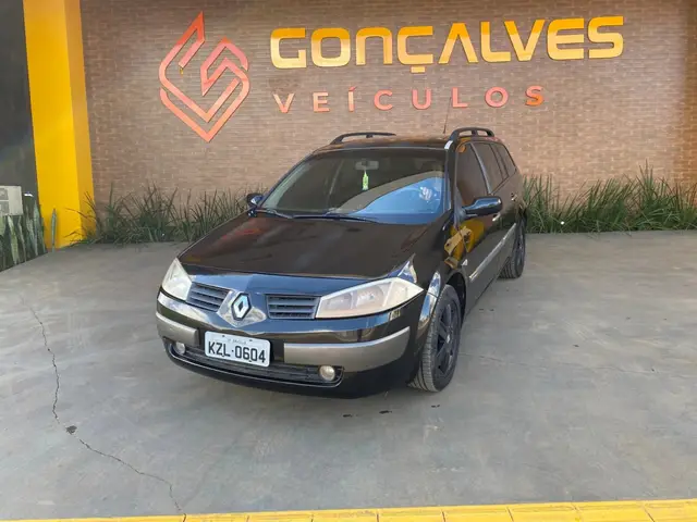 Carro Renault Megane Grand Tour 2008 Mégane Grand Tour Dynamique 2.0 16V (aut)