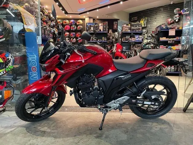 Moto Yamaha Fazer FZ25 2025 Connected