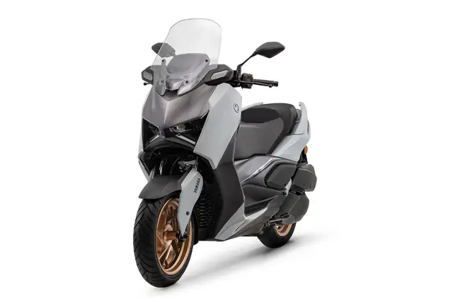Moto Yamaha XMax 2026 300 Connected