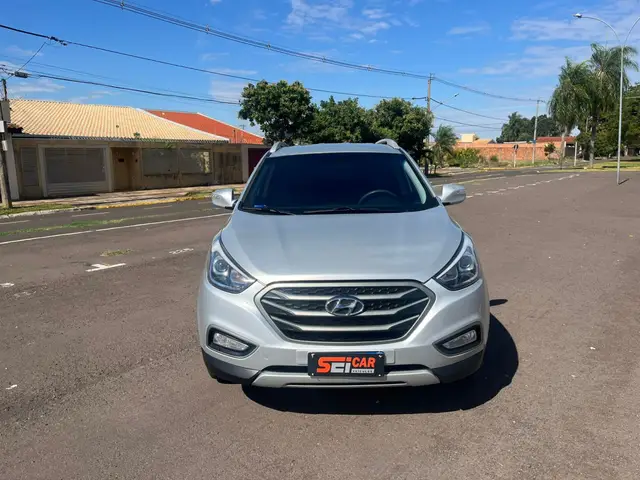Carro Hyundai ix35 2020 2.0 GL 2WD (Aut) (Flex)