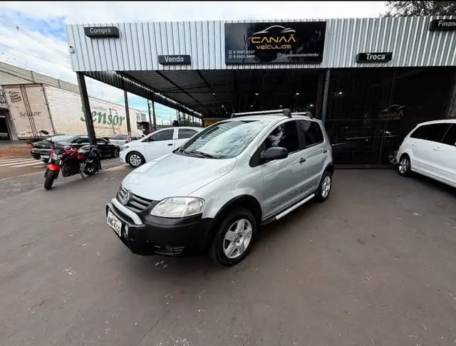 Carro Volkswagen CrossFox 2007 1.6 (Flex)