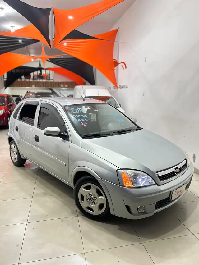 Carro Chevrolet Corsa Hatch 2011 Maxx 1.4 (Flex)