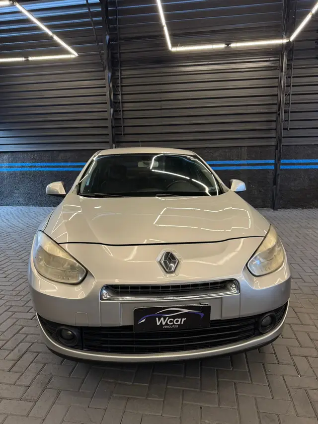Carro Renault Fluence 2013 2.0 16V Dynamique (Aut) (Flex)