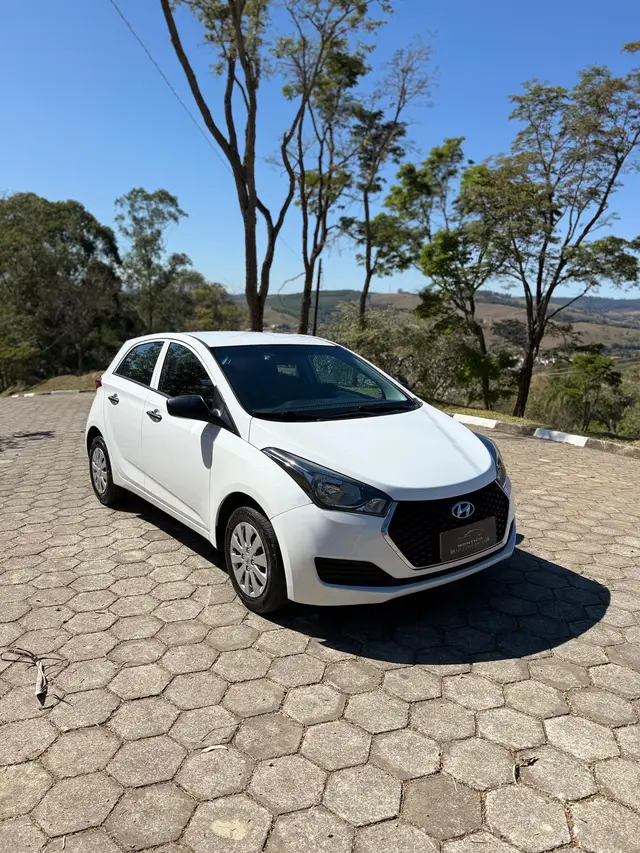Carro Hyundai HB20 2019 1.0 Unique (Flex)